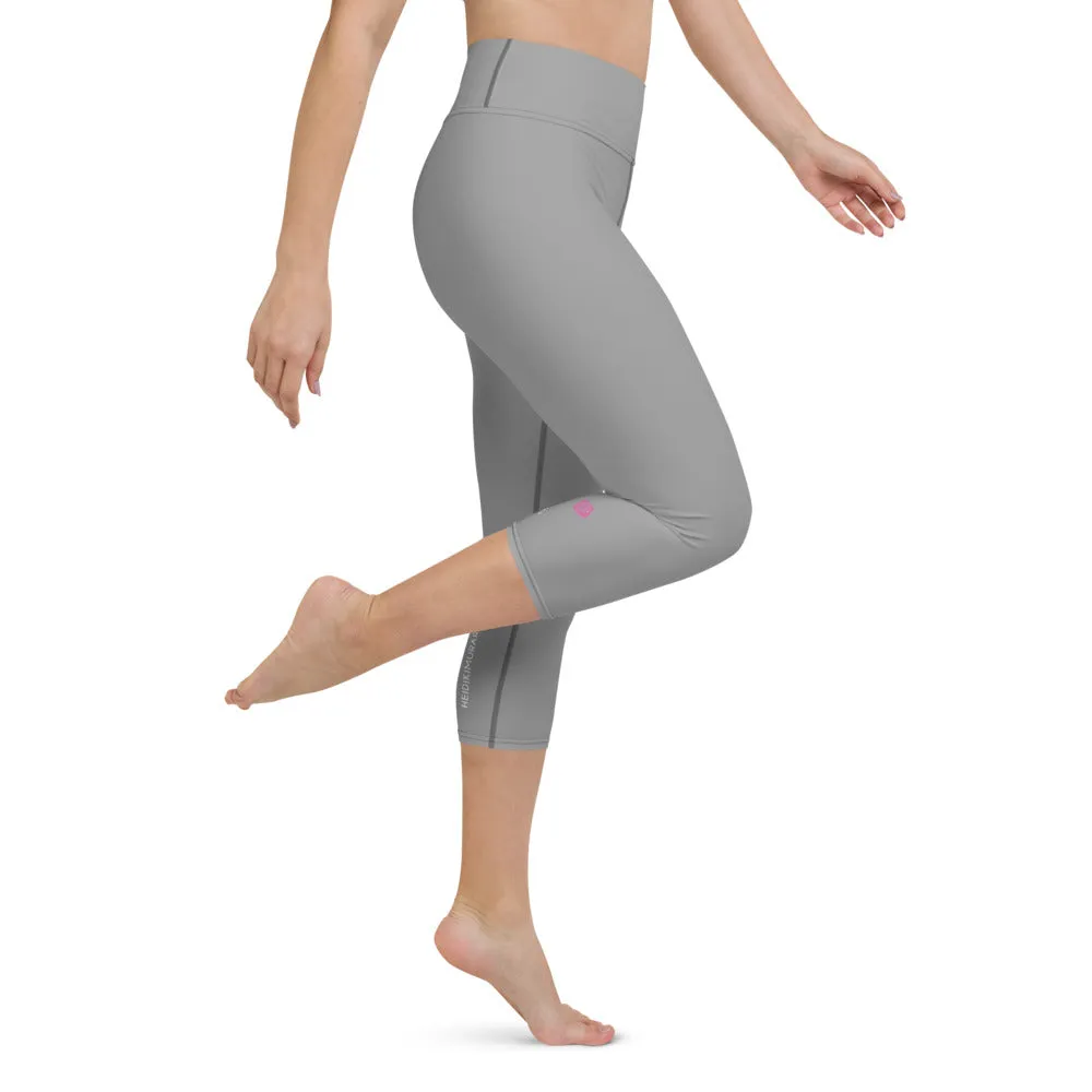 Ash Grey Yoga Capri Leggings, Solid Color Mid-Calf Length Activewear For Women-Made in USA/EU