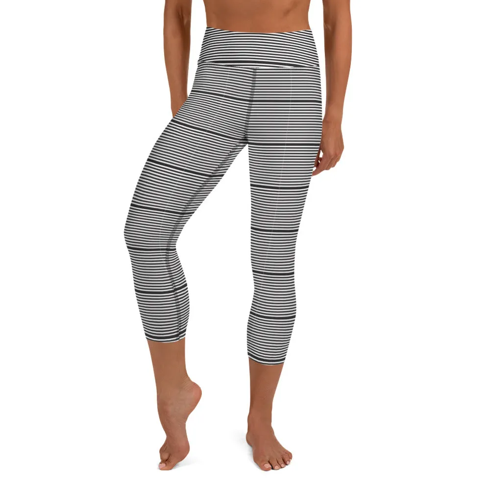 Black Striped Yoga Capri Leggings, Best Women's Horizontally Stripes Modern Capris Tights