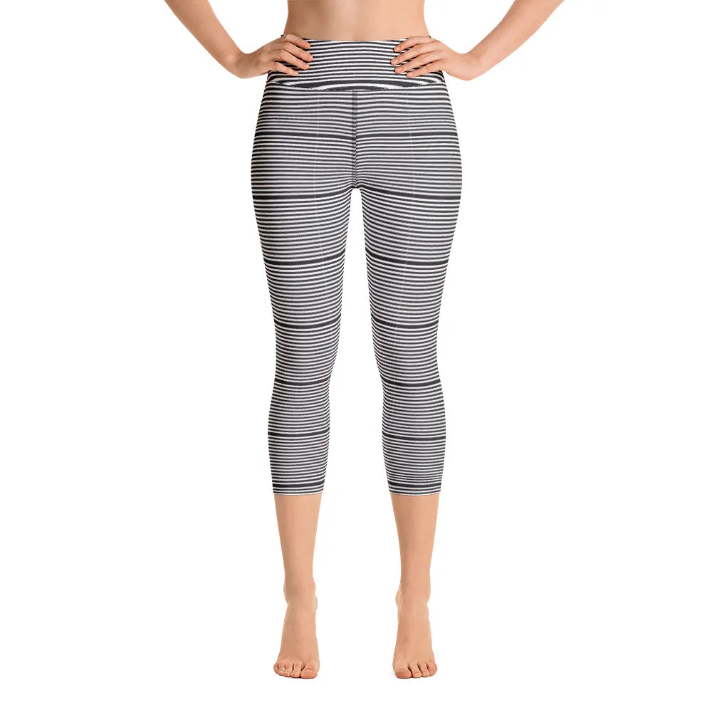 Black Striped Yoga Capri Leggings, Best Women's Horizontally Stripes Modern Capris Tights