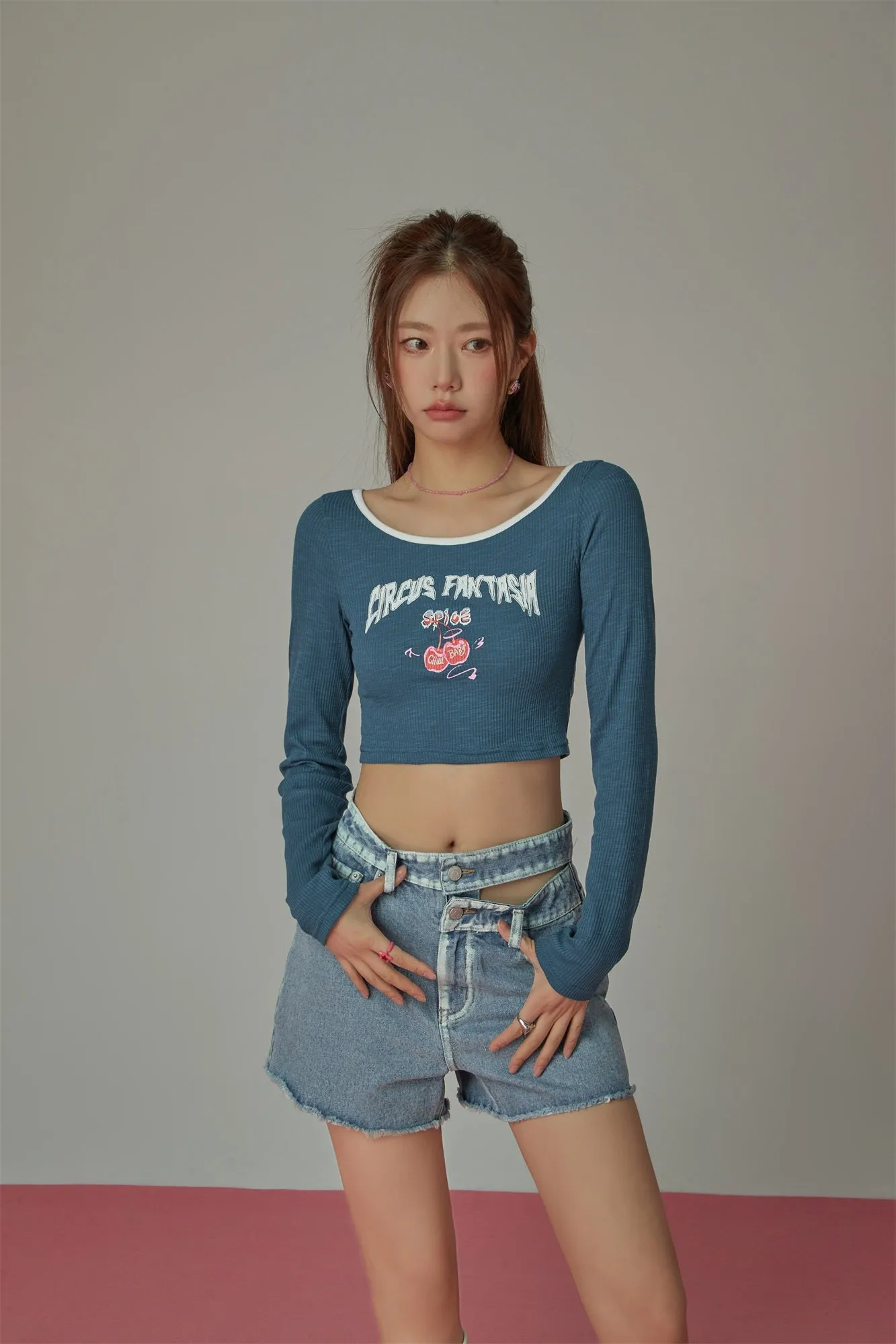 Circus Line Color Cropped T-Shirt