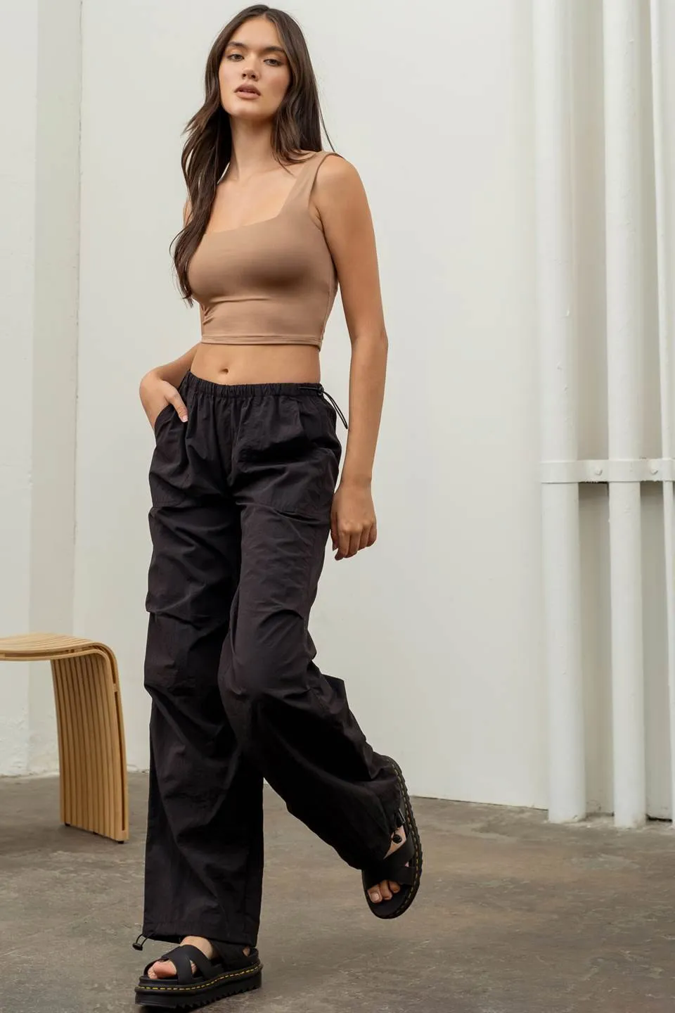 DRAWSTRING PARACHUTE PANTS