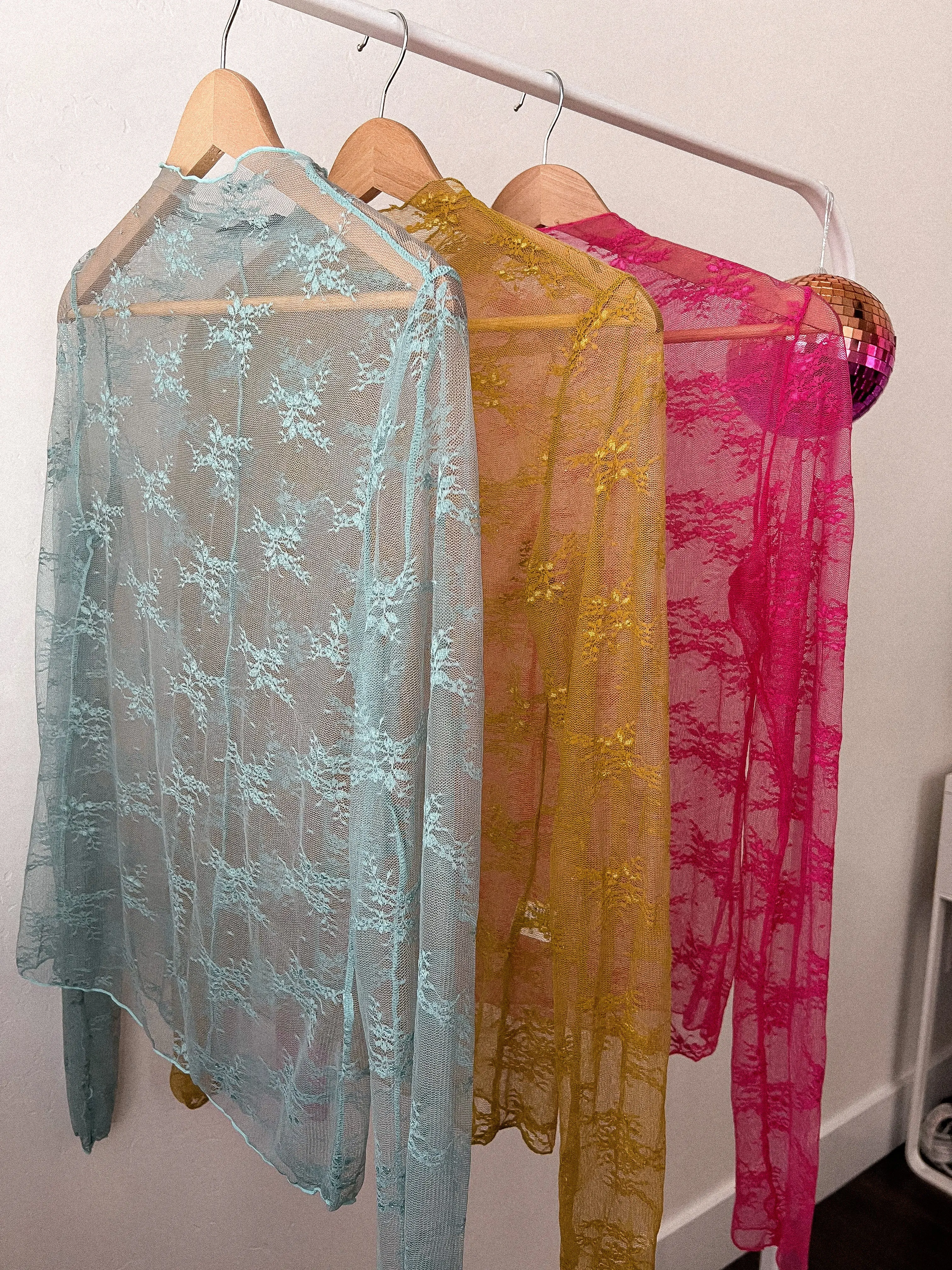 Flower sheer long sleeve top *3 COLORS*