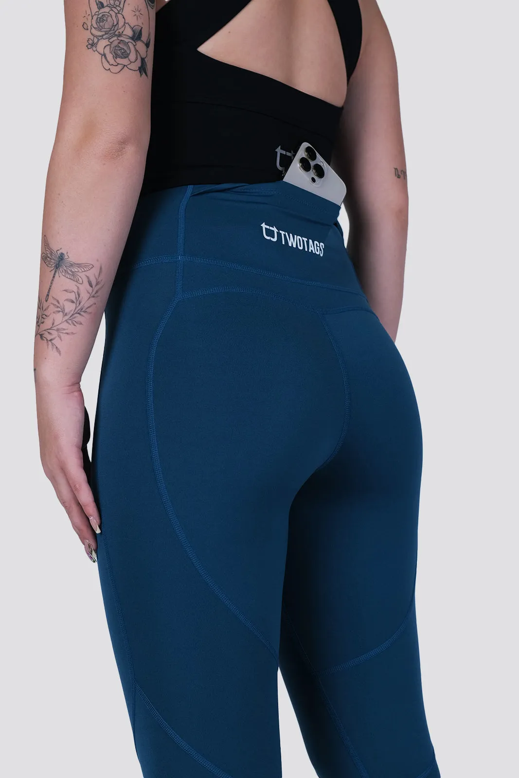 Impel Capri Highwaisted Leggings - Ocean Blue