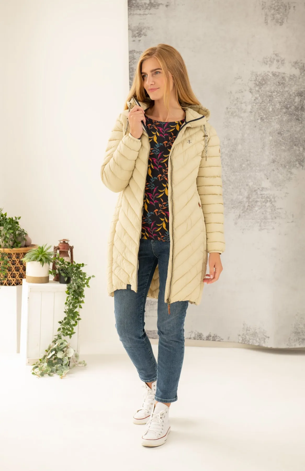 Laurel Coat - Almond