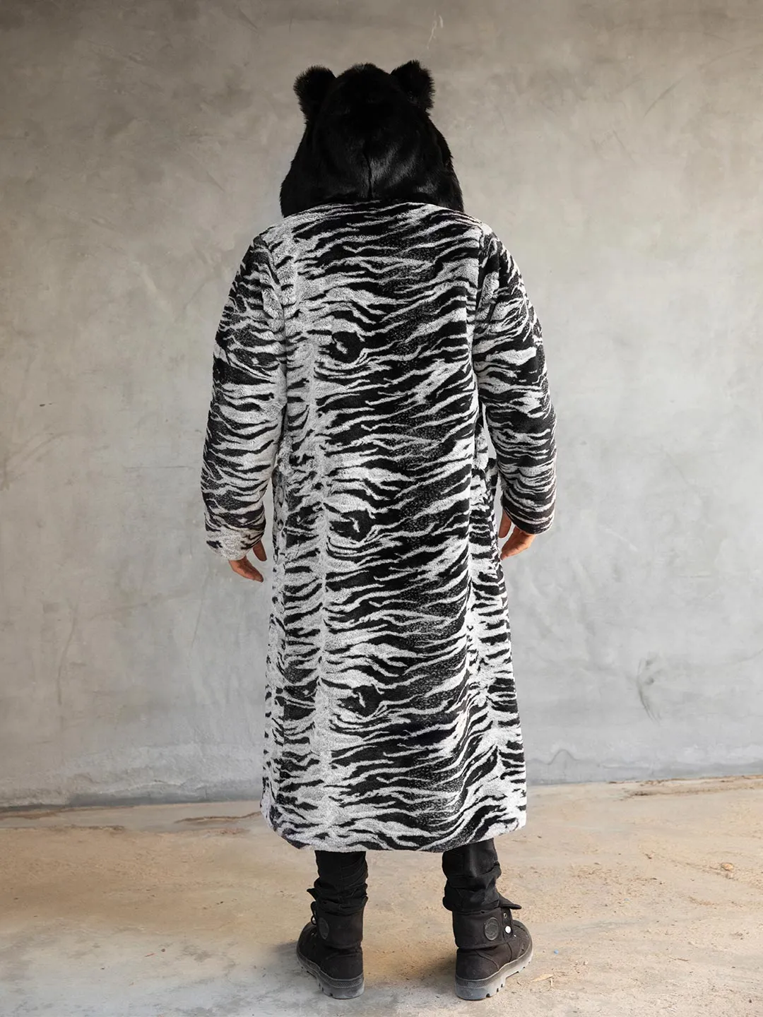 Tiger Classic Faux Fur Style Robe | Men's