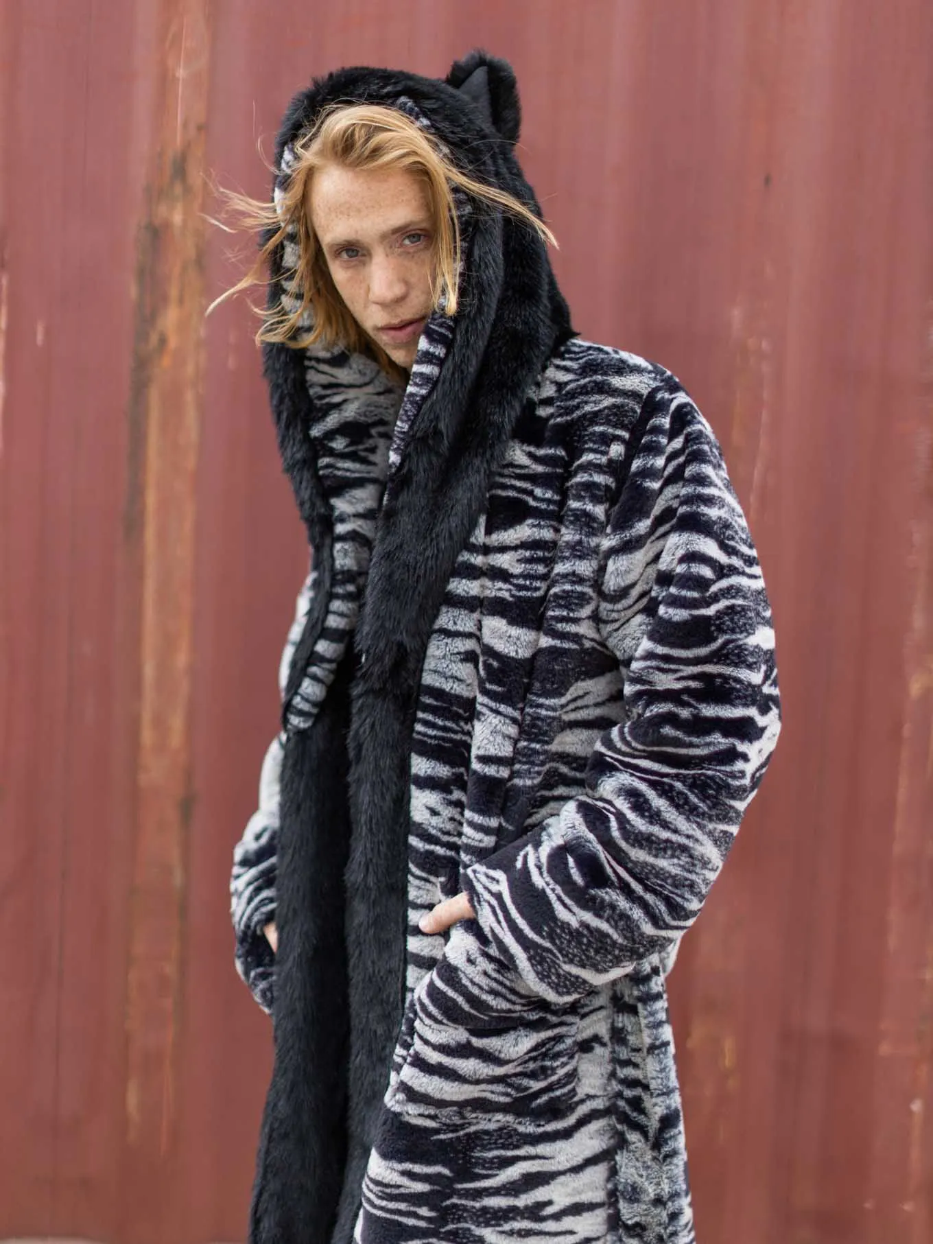 Tiger Classic Faux Fur Style Robe | Men's