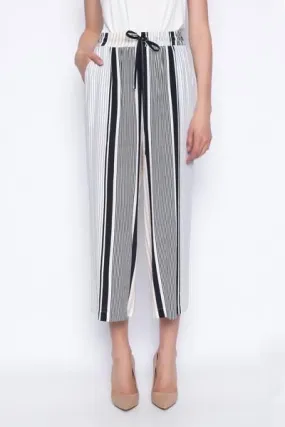 Wide-Leg Stripe Pant