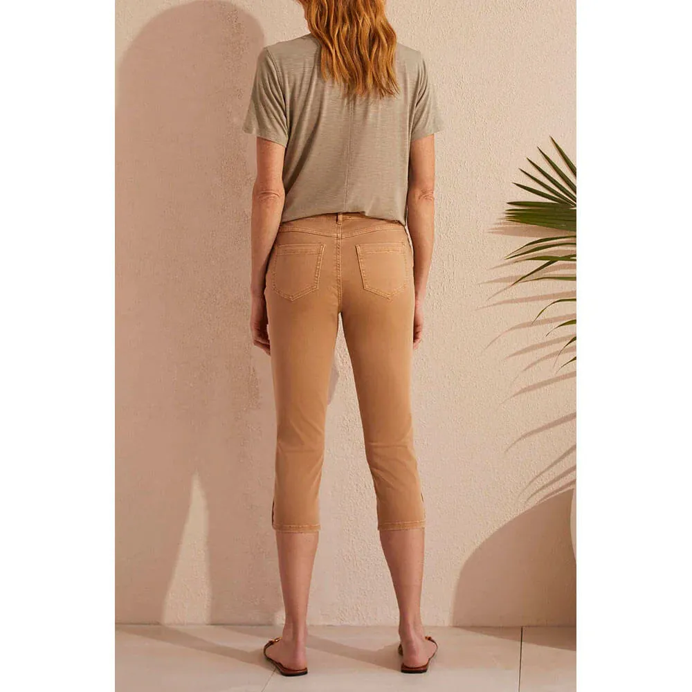 Women's Tribal | Pull-On Capri Pants with Hem Vent | Dune